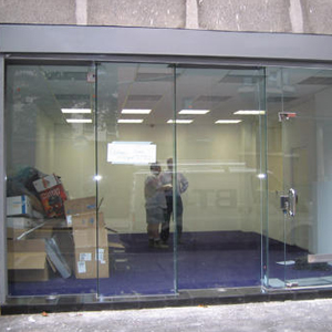 shop front door repair Camarillo